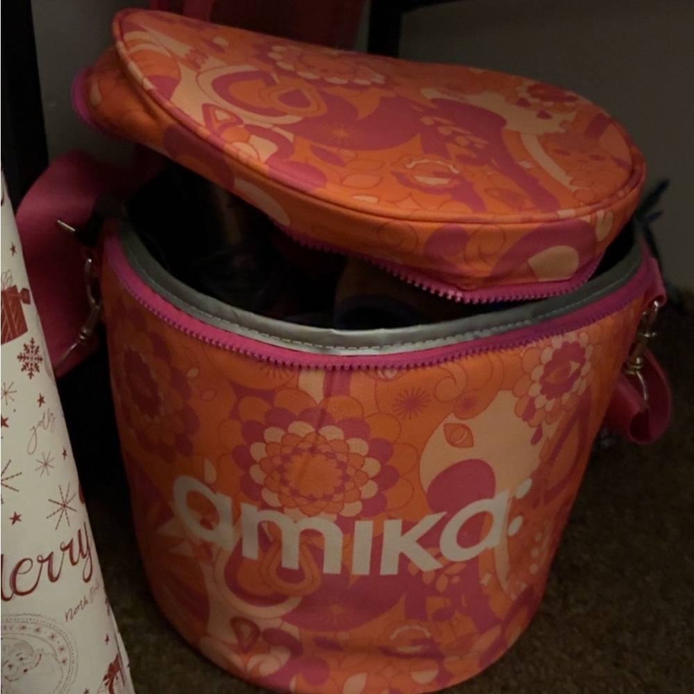 Amika insulated tote